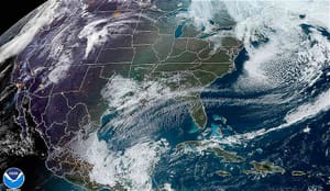 ¡TRES GRADOS MÁS; DOS NUBES MENOS! - *Y TODAVÍA SOPLA TANTITO, DE FRENTE