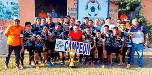 ¡CAMPEÓN EN LA LIGA TARIMOYA...!