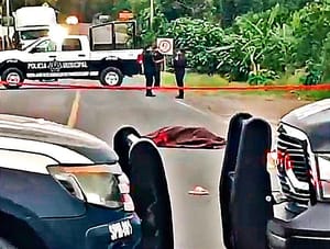 ¡MUERE ATROPELLADA POR EL REPARTIDOR DE TORTILLAS!