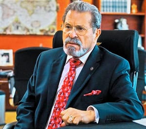 ¡MANDAN A LLAMAR AL ALMIRANTE TISCAREÑO! - *Tomó el Cargo el Primero de Abril en la Asipona