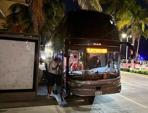 ¡TURISTEANDO TIRA EL POSTE! - FRENTE A VILLA DEL MAR