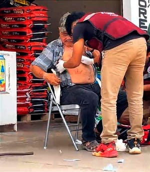 ¡LLEGARON DANDO TIROS PARA ASUSTAR!