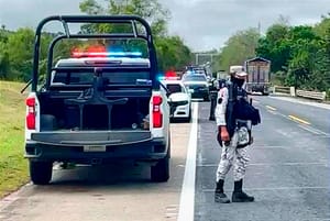 ¡TRAKA TRAKA EN TUXPAN! - *Cerca de la Caseta de la Autopista