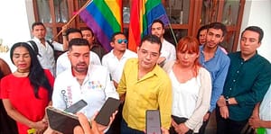 ¡COMUNIDAD LGBTQ+ VA CON PEPE!