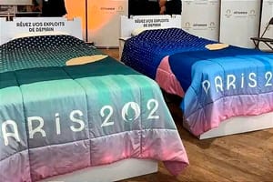 ¡LLEGAN LAS CAMAS “ANTI SEXO” A LA VILLA OLÍMPICA! - *EN LA CIUDAD DEL AMOR