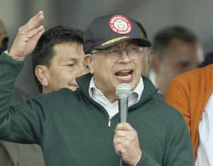 ¡GUSTAVO PETRO ACUSA “GOLPE DE ESTADO” POR INVESTIGACIÓN A LA FINANCIACIÓN DE SU CAMPAÑA!