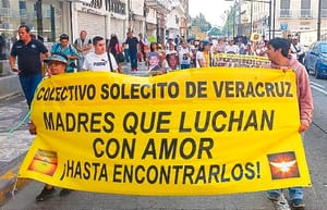 ¡MARCHAN COLECTIVOS DE DESAPARECIDOS! - *Denuncian Olvido de la FGE