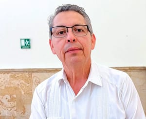 ¡QUE SAQUE LAS MANOS! - *Y Que No Proteja a Nahle