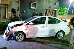 ¡EL POSTE NI LO MOVIÓ! - *IBA COMO “ARAÑA FUMIGADA”