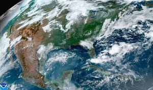 ¡SOPLA DEL ESTE Y ABOCHORNADOS!  - *SE DISIPAN LOS DISTURBIOS DEL PACÍFICO