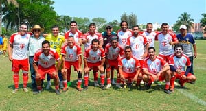 ¡UNION VENCE AL C.D.F! - MASTER “B”
