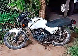 ¡ROBAN MOTO A PARAMÉDICO!