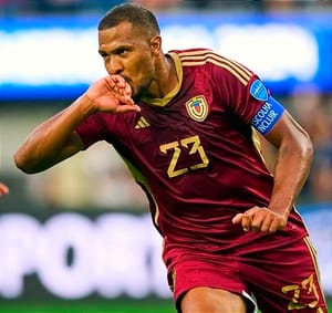 ¡EN LA LONA! - *NO HAY MAÑANA, AHORA TENDRÁ QUE VENCER A ECUADOR PARA AVANZAR