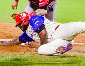 ¡EL ÁGUILA SE QUEDA CON LA SERIE ANTE PIRATAS! - *Hoy vienen los Olmecas de Tabasco