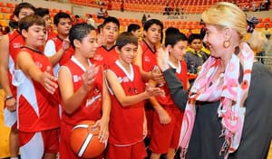 ¡ROSA BORUNDA,  FUE PILAR DE LOS HALCONES ROJOS DE VERACRUZ EN EL BALONCESTO!