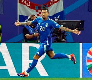¡ITALIA RESCATA EL EMPATE Y EL PASE A OCTAVOS DE LA EURO!