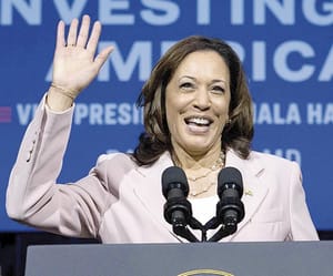 ¡KAMALA HARRIS, DE VICEPRESIDENTA A POSIBLE RELEVO DE JOE BIDEN!