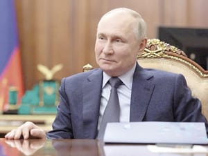 ¡PUTIN DA ESPALDARAZO A LOS TALIBANES: SON ALIADOS DE RUSIA EN LA LUCHA CONTRA EL TERRORISMO!