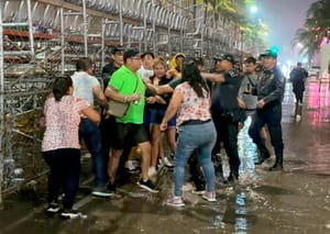 ¡RIÑA FRENTE A VILLA DEL MAR!