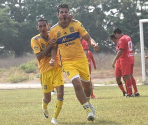 ¡TERMINÓ EL CARNAVAL Y SE REANUDA LA LIGA “ROBERTO OROPEZA”!