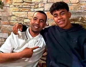 ¡APUÑALAN AL PADRE DEL FUTBOLISTA DEL BARCELONA YAMAL!