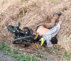 ¡MOTOCICLISTA PIERDE LA VIDA EN ENCONTRONAZO!