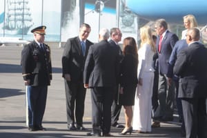 ¡SON NUEVE FUNCIONARIOS DE EU QUE VIENEN A TOMA DE POSESIÓN DE CS!