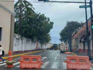 ¡CERRADO TODO EL DÍA!