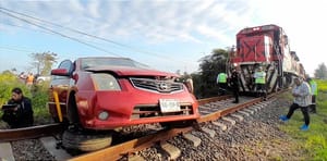 ¡AUTOMOVILISTA ARRASTRADO POR “LA BESTIA” EN PUENTE MORENO!