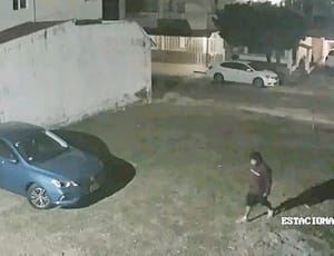 ¡JAULEROS SAQUEAN CASA EN EL FLORESTA!