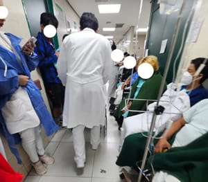 ¡MENOS MEDICAMENTOS, MENOS INFRAESTRUCTURA!