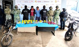 ¡DOS DETENIDOS EN CATEO EN CHINAMECA!
