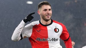 ¡LLEGA SANTI GIMÉNEZ A MILÁN!