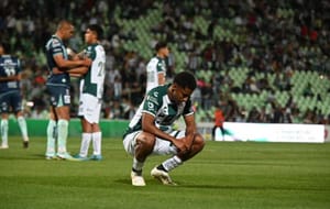 ¡SANTOS CAE ANTE PUEBLA Y SUMA OCTAVA DERROTA EN FILA!