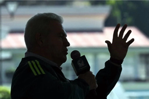 ¡REITERA ‘VASCO’ QUE SE ACABARON LOS CONSENTIDOS EN EL TRICOLOR!