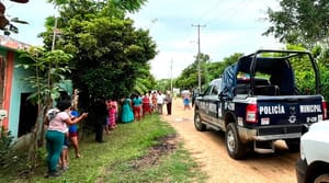 ¡DEGOLLAN A COMERCIANTE! - SU CASA Y TIENDA ESTABAN EN DESORDEN Y AL PARECER SE TRATO DE UN ROBO