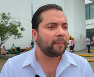 ¡DIEZ FUNCIONARIOS DE SESVER EN CAPILLA!