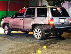 ¡AUTOMOVILISTA ASESINADO A BALAZOS!