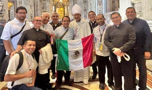 ¡HASTA REZÓ POR TODOS!