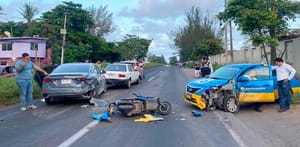 ¡CARAMBOLAZO EN LA CARRETERA!