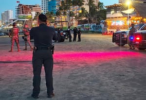¡TURISTA MURIÓ AHOGADO EN PLAYA DE BOCA DEL RÍO!