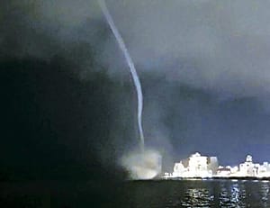 ¡FUE PURO SUSTO! - LA TROMBA BOQUEÑA