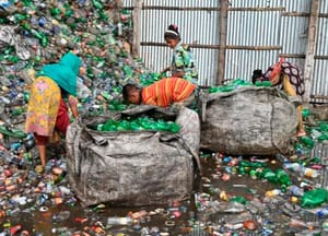 ¡‘BAJA’ POBREZA, PERO SE DISPARAN REZAGO EDUCATIVO Y CARENCIAS EN SALUD!