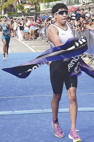 ESAÚ LOBATO RIVAS ¡YA ES BICAMPEÓN!