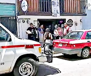 ¡SE INFARTA CUANDO TRAMITABA SEGURO PARA SU TAXI!