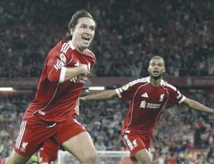 ¡INICIA LIVERPOOL DEFENSA DEL TÍTULO INGLÉS CON TRIUNFO!