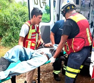 ¡PISÓ EL ACELERADOR Y ‘VOLÓ’ 3 METROS CON LA CUATRIMOTO!