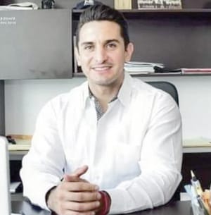 ¡YERNO DE HERNÁN BERMÚDEZ RENUNCIA “POR MOTIVOS PERSONALES” A CARGO EN EL GOBIERNO DE TABASCO!