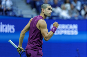 ¡ALCARAZ SE METE A LA TERCERA RONDA DEL US OPEN!