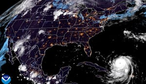 ¡ENTRANDO EN LA FASE FINAL DE LA MENTADA "CANÍCULA"!  - *PODEROSO HURACÁN ERIN FRENTE A LAS BAHAMAS... ATRÁS VIENE OTRO